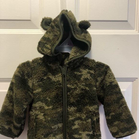 Camo fleece jacket, brand new, cozy - Picture 3 of 4